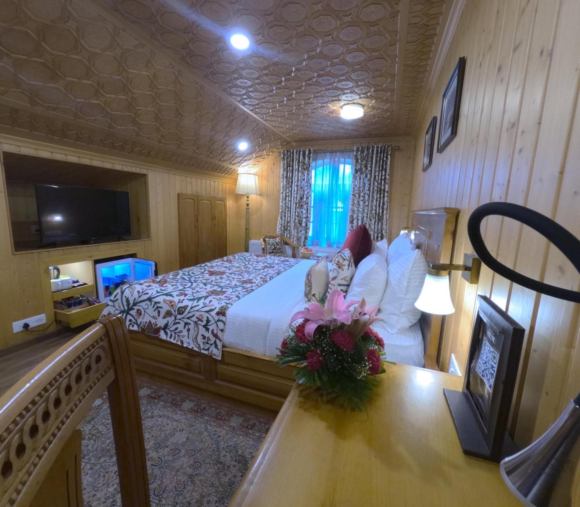 Shaw Inn By Stay Pattern Gulmarg Esterno foto