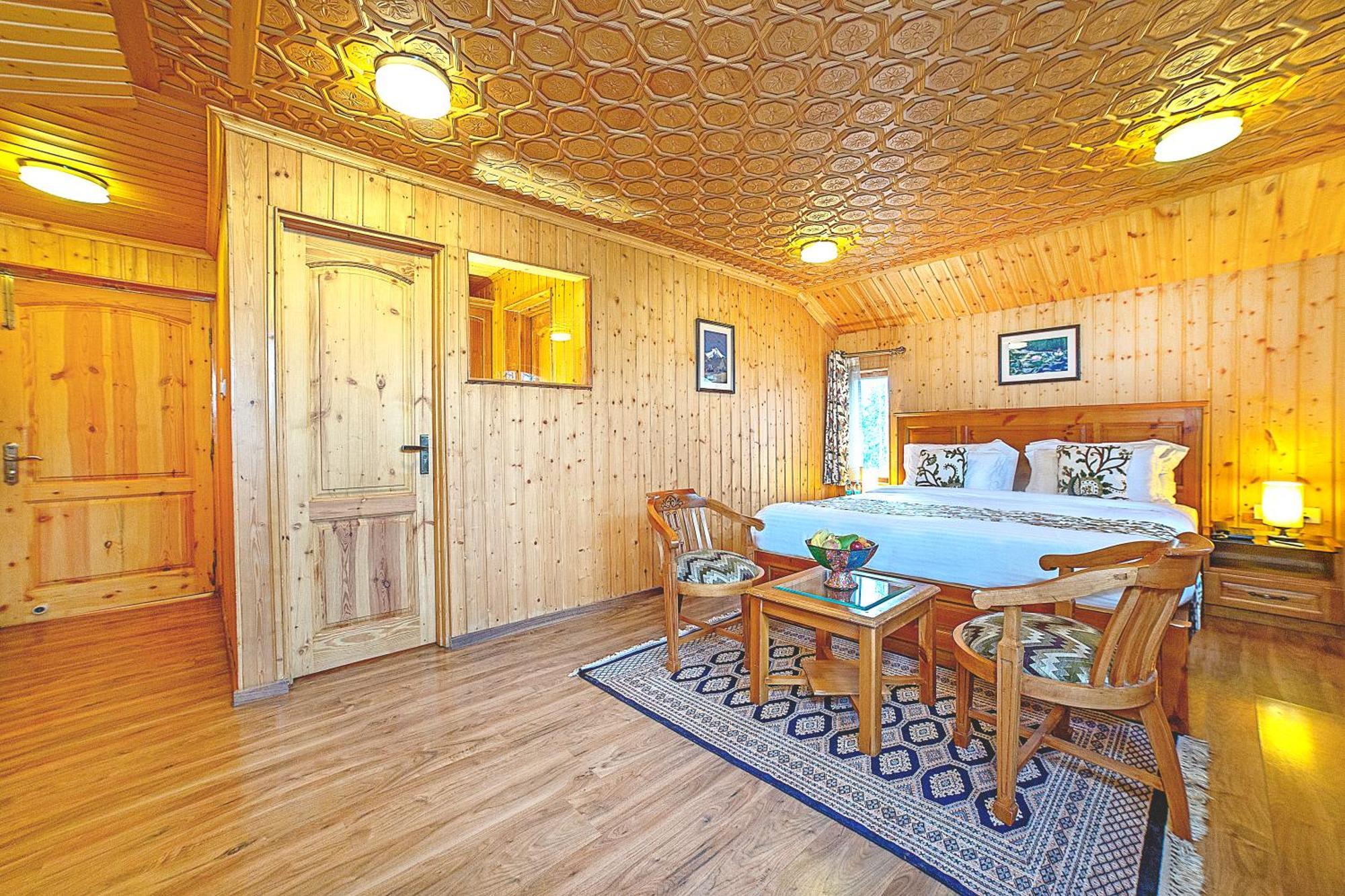 Shaw Inn By Stay Pattern Gulmarg Esterno foto
