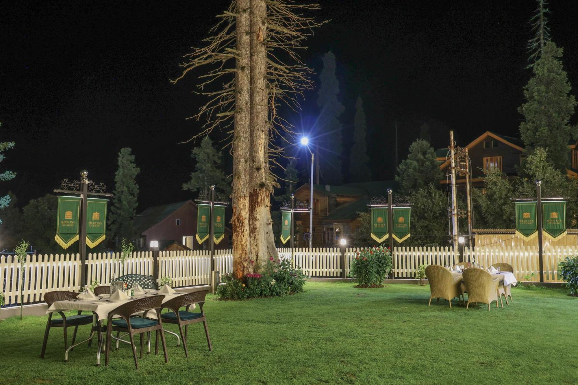 Shaw Inn By Stay Pattern Gulmarg Esterno foto
